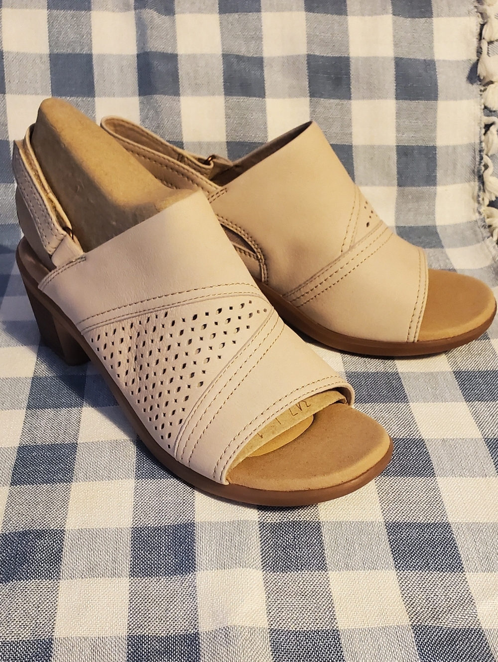 Clarks Collection Emily2 Mist Slingback With Adjustable Strap